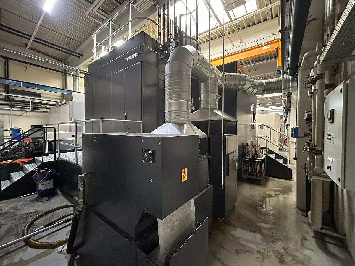 Used DMG DM 210 U RS 5 CNC Universal Machining Center with 5 Pallet System