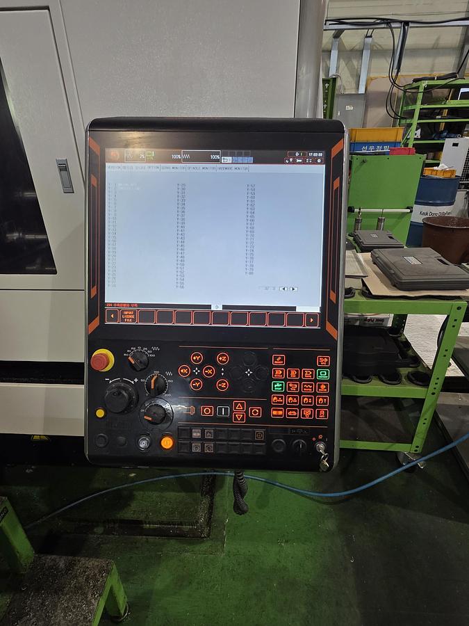 Used Mazak FJV 5-Face 60/120 CNC Vertical Machining Center