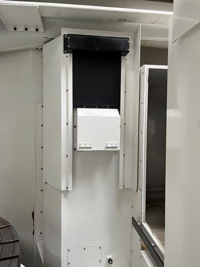 Used Hankook VTC 125 E-APC CNC Single Column Vertical Boring Mill with C-Axis and Double Automatic Pallet Changer
