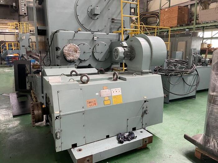 Used Karats L-32N CNC Heavy Duty Horizontal Lathe