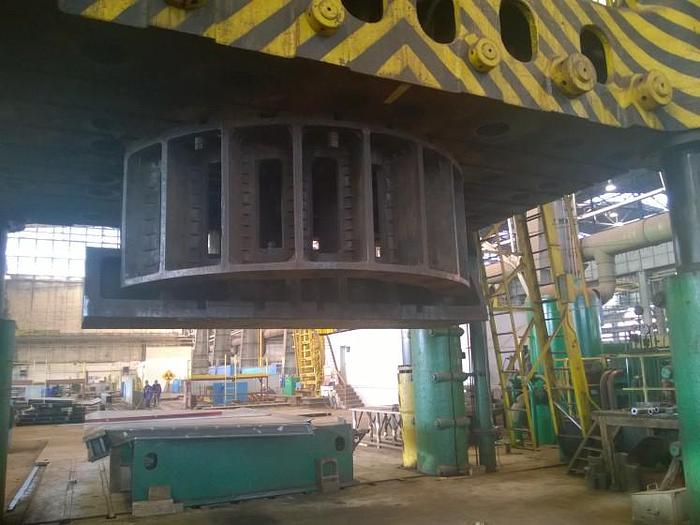Used 4,000 Ton Hydraulic Dishing Head Press