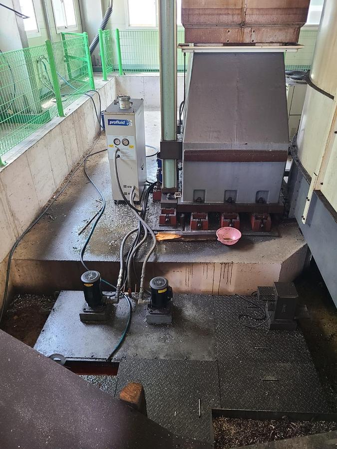 Used S&T ST 40/55VC CNC Vertical Boring & Milling Machine with Live Spindle & Table C-Axis