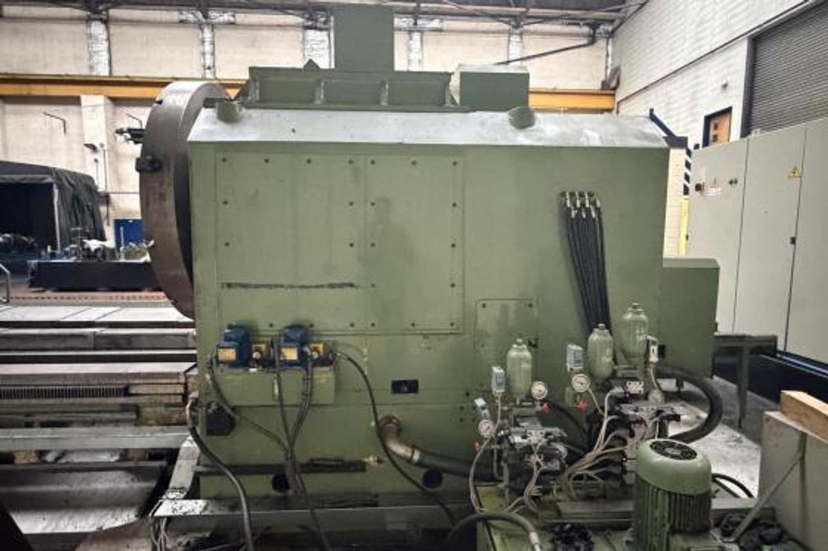 Used Tacchi HD3 / 130L CNC Horizontal Lathe with Live Spindle Milling Tower & C-Axis