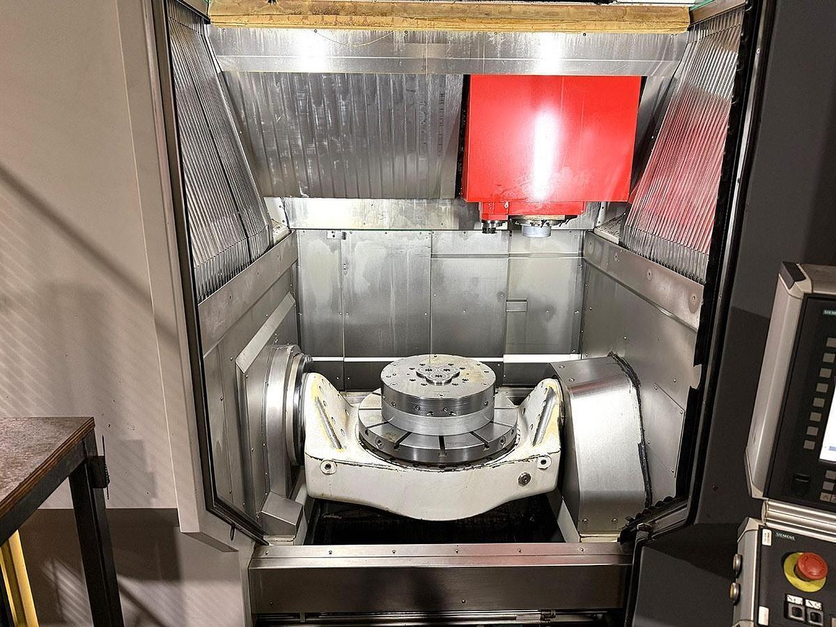 Used 3x Breten 5-Axis Machining Centers with Fanuc Robot Loader 