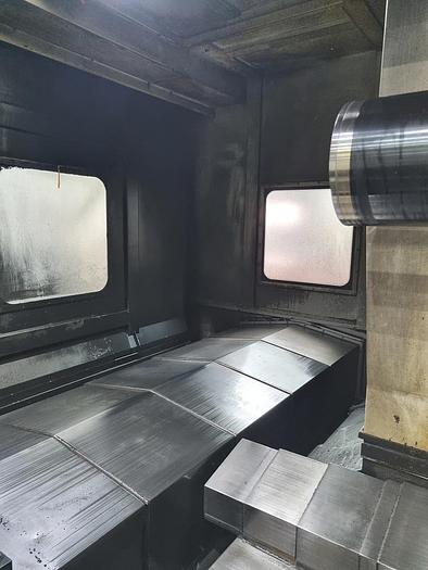 Used Hyundai Wia KH 1000 CNC Horizontal Machining Center with 2 Pallets