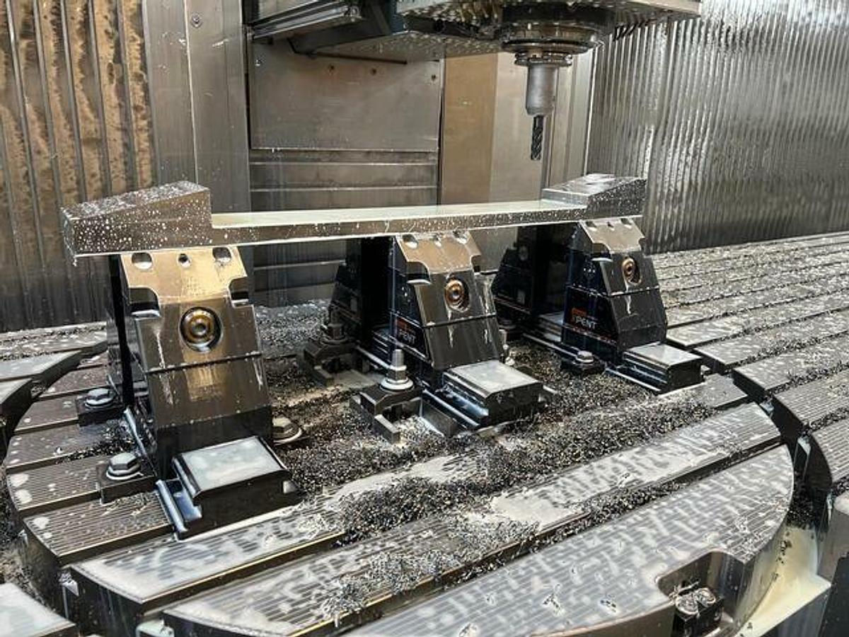 Used DMG DMF 360 / 11 Linear CNC Universal Machining Center