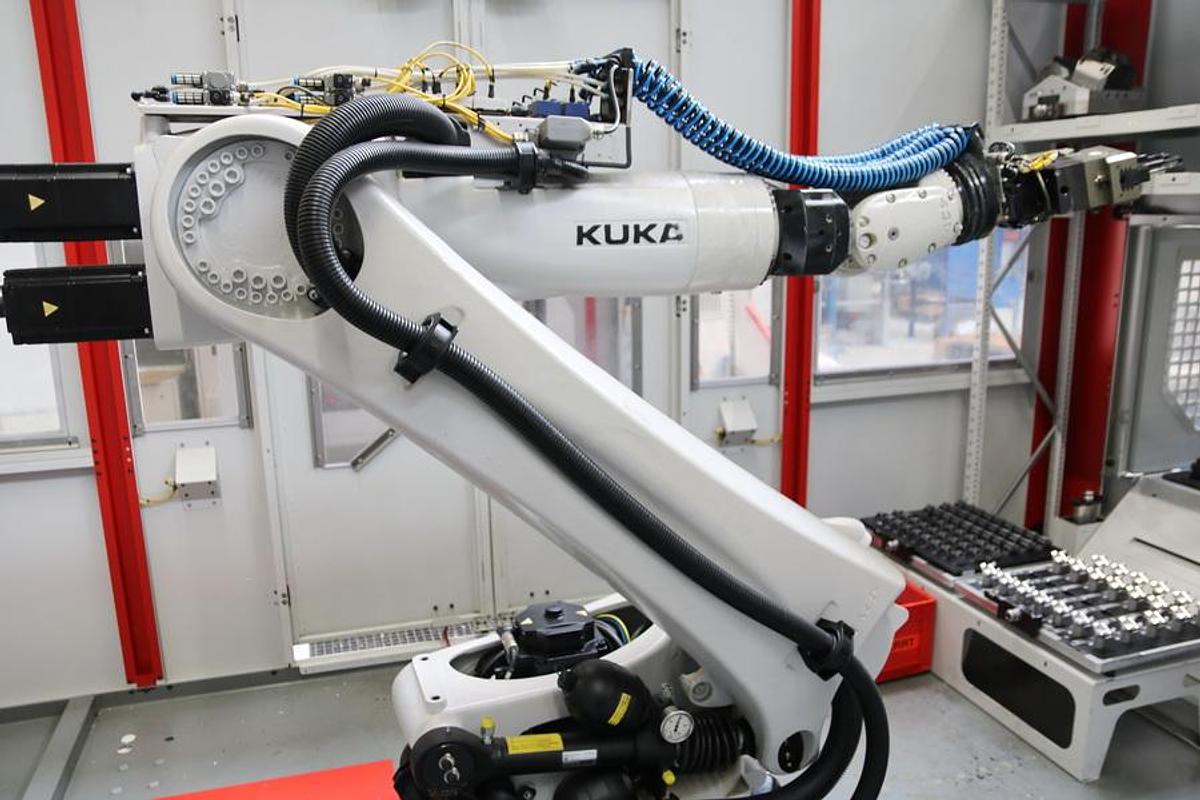 Used Hermle C 30 U CNC 5-Axis Universal Machining Center