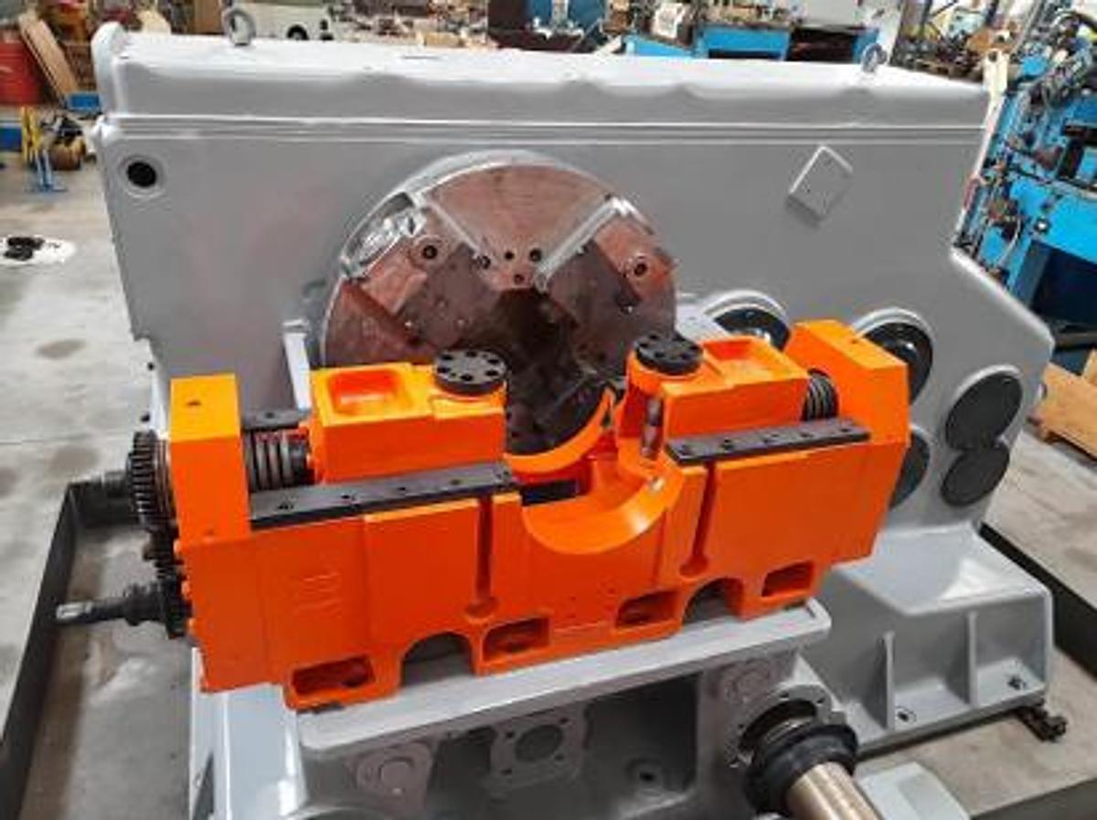 Used Kranatorsk 150-280 Bar Peeling Machine