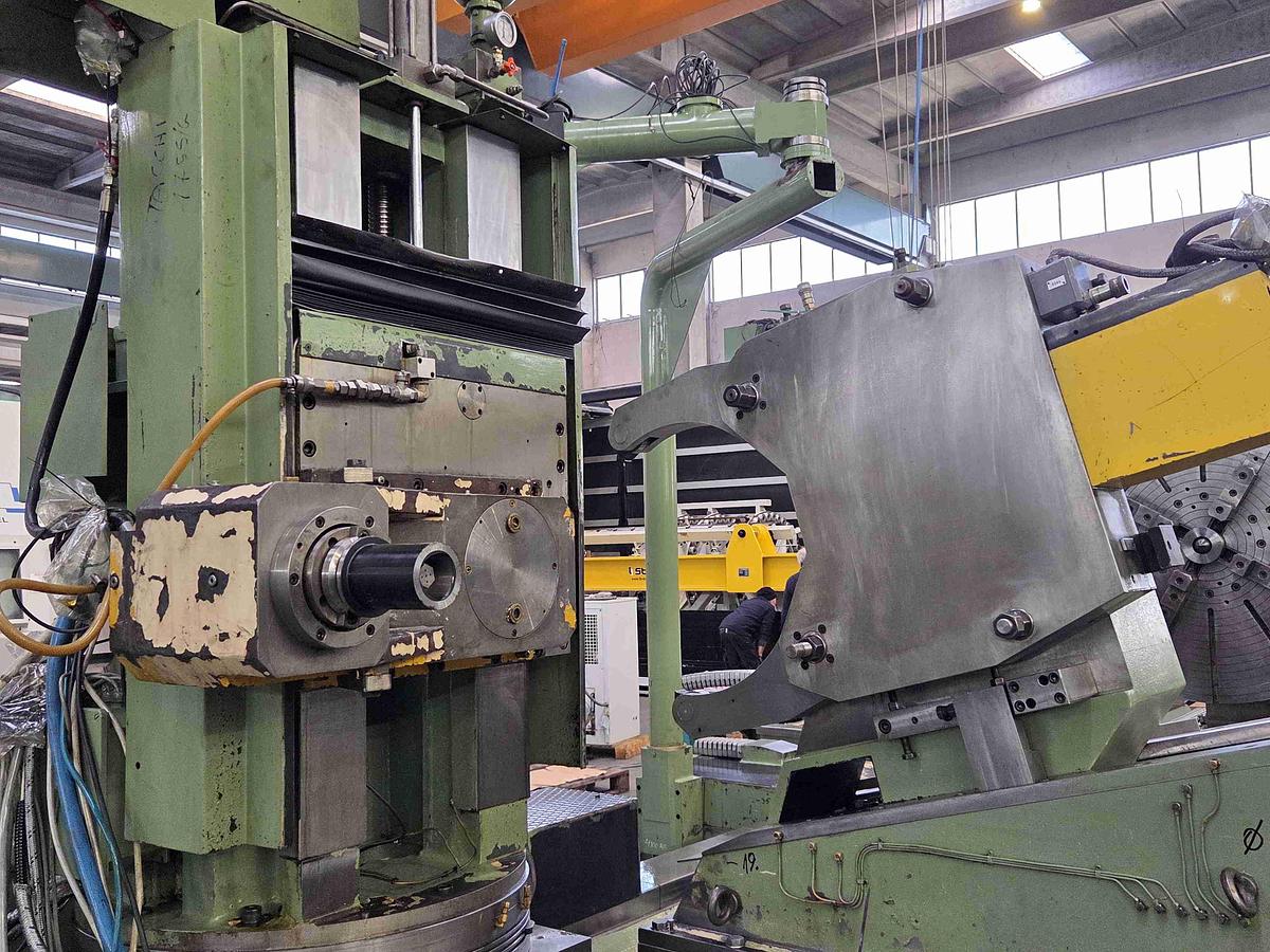 Used Tacchi HD3 / 140L CNC Horizontal Lathe with Live Spindle Milling Tower & C-Axis