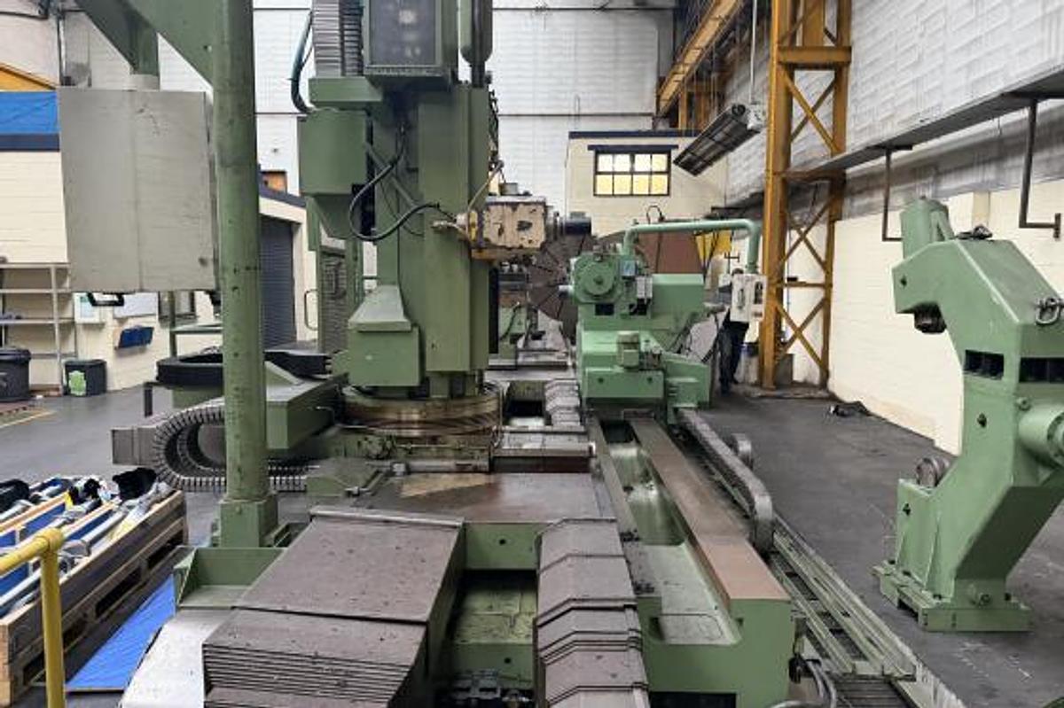 Used Tacchi HD3 / 130L CNC Horizontal Lathe with Live Spindle Milling Tower & C-Axis