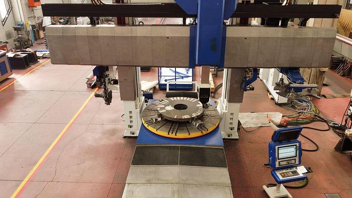 Used Mario Carnaghi TGP 25/3000 HDD CNC Vertical Boring & Milling Machine with Travelling Table
