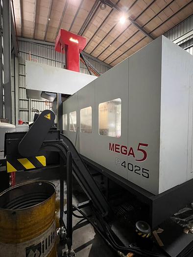 Used AWEA Mega 5 P4025 CNC 5-Axis Bridge Type Machining Center