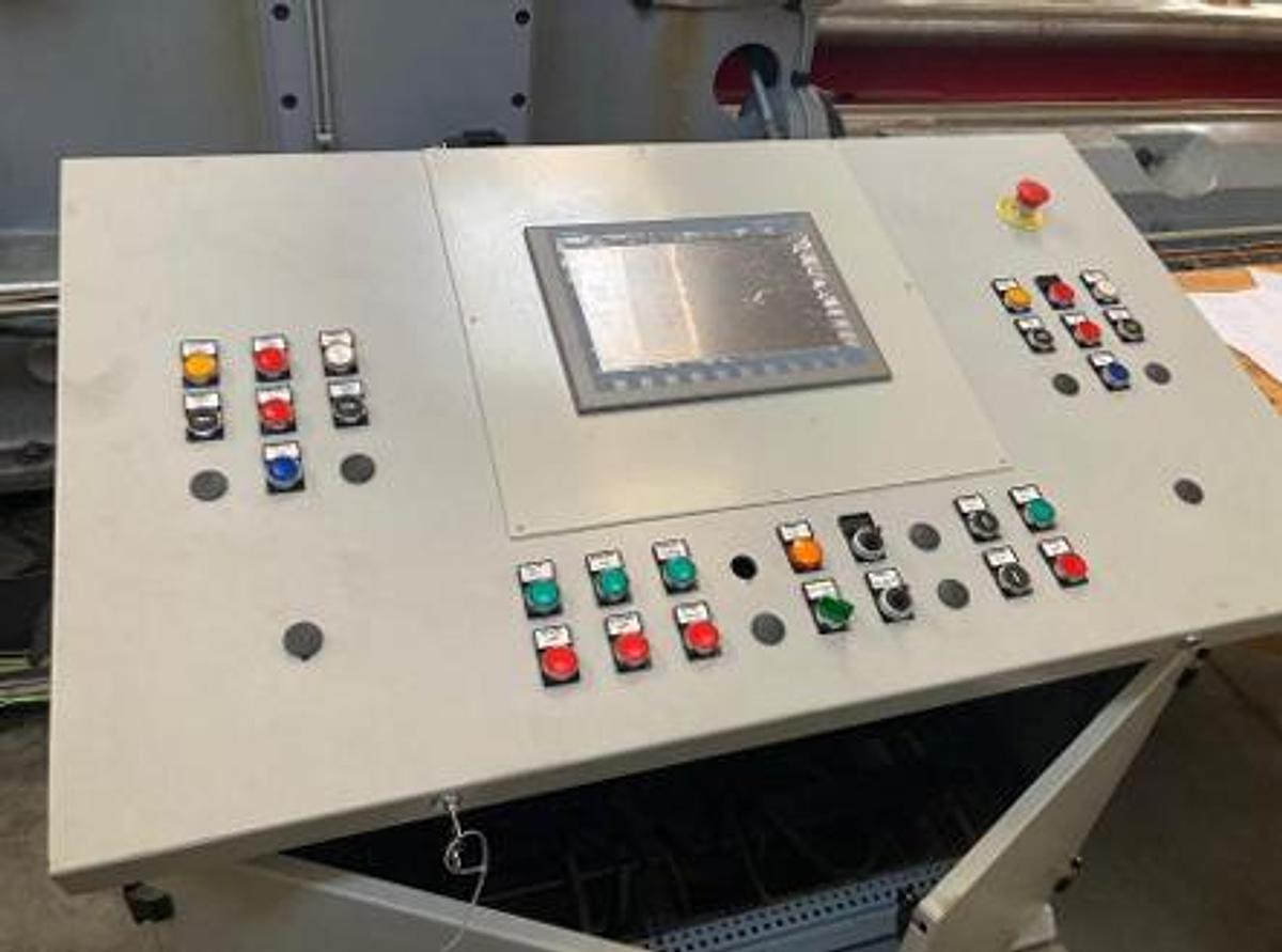 Used Kranatorsk 150-280 Bar Peeling Machine