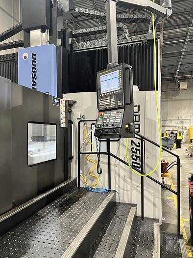 Used Doosan DBM 2550 CNC Bridge Type Milling Machine