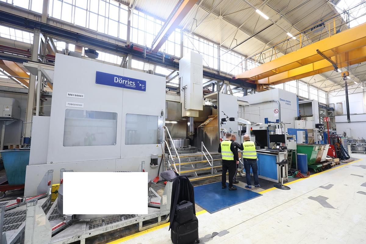Used Dorries VCE 2800/250 MC CNC Vertical Turning & Milling Machine with Live Spindle