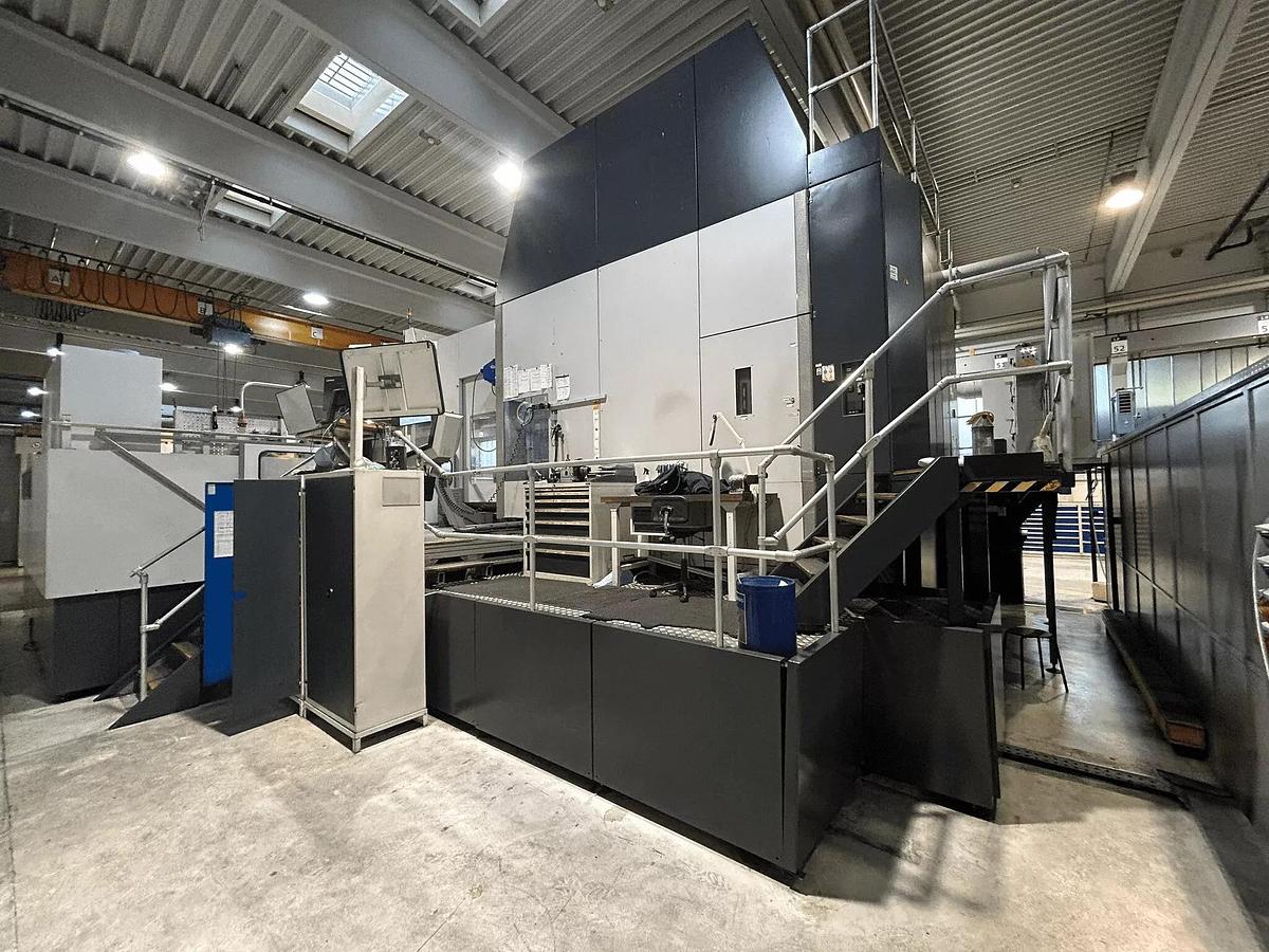 Used DMG DMC 340 U CNC Universal Machining Center with 2 Pallet System & Rotary Table Plate