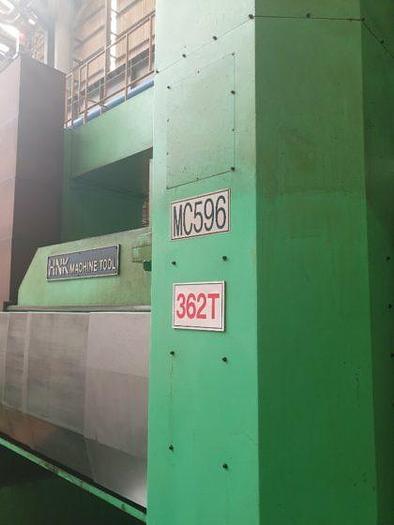 Used HNK VTC 40/50S CNC Boring & Turning Machine with Live Spindle & Table C-Axis
