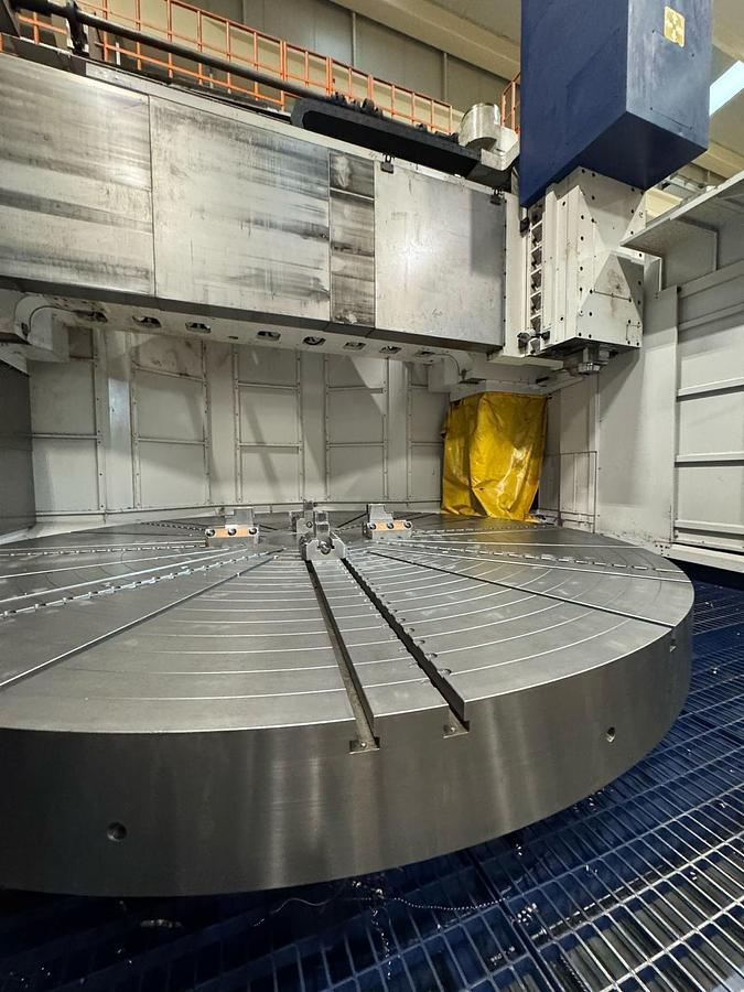 Used Honor Seiki VL-400CM CNC Vertical Boring & Milling Machine with Live Spindle & Table C-Axis