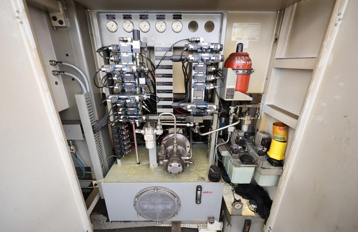 Used WFL MillTurn M100 x 6500 CNC Turning & Milling Center