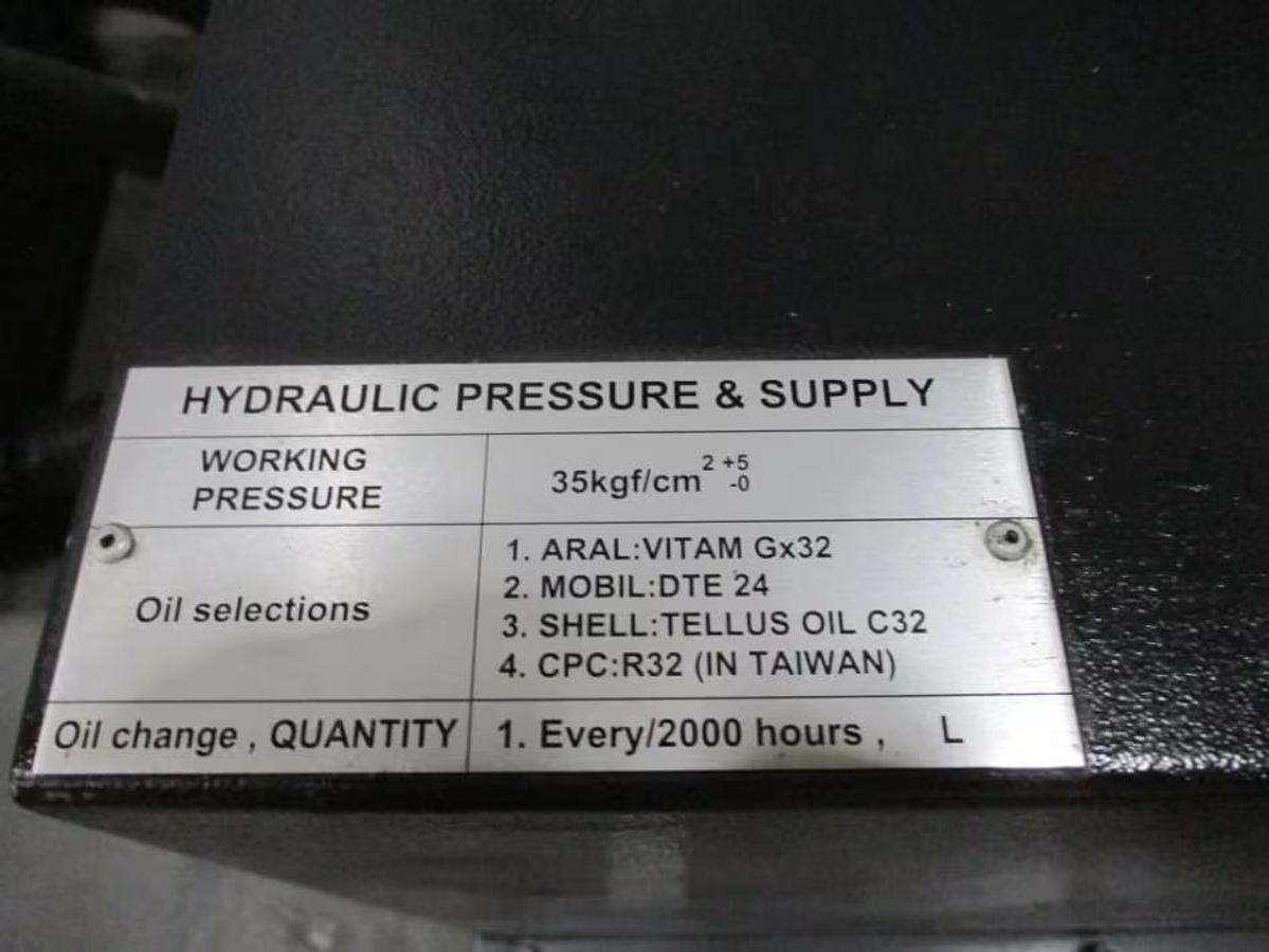 Used AXES & STATUS TUSCAN LL550 x 6000