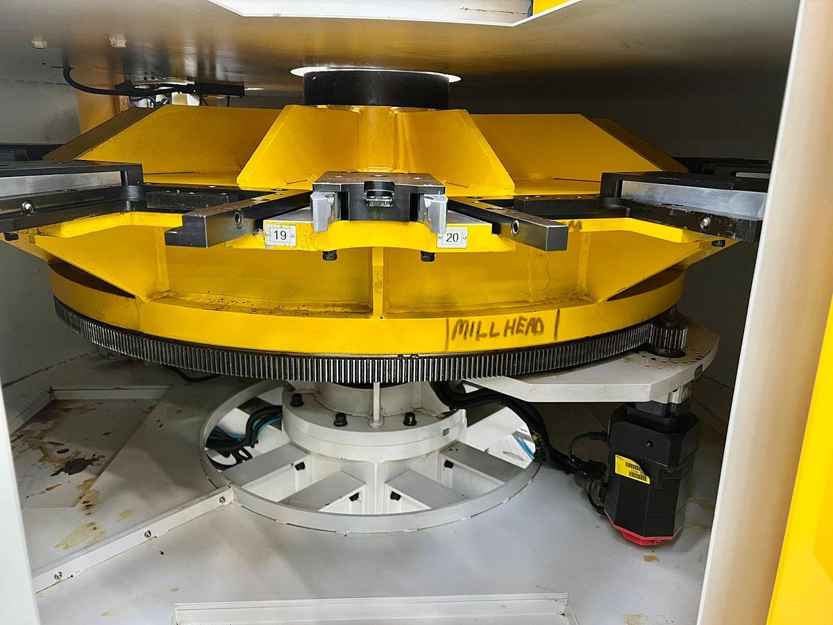 Used 2011 HNK VTC 14/16