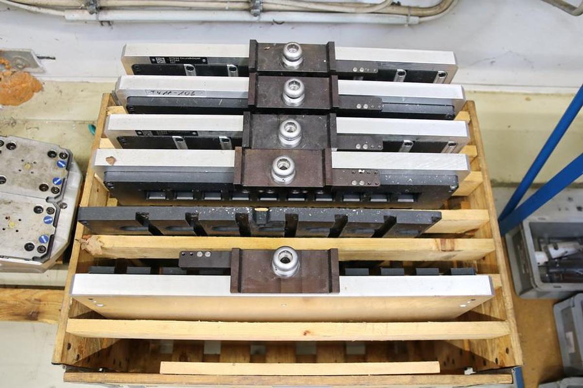 Used Hermle C 30 U CNC 5-Axis Universal Machining Center