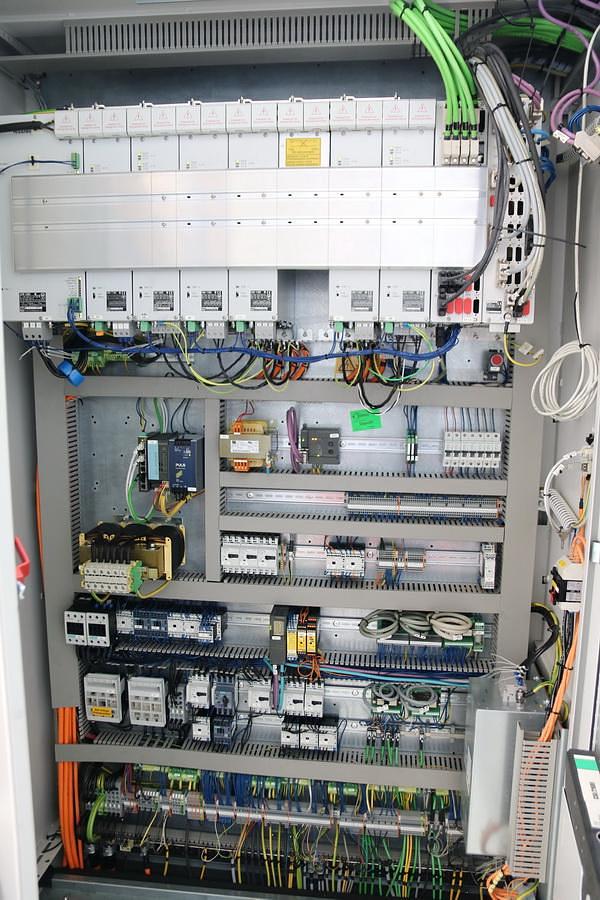 Used Hermle C 30 U CNC 5-Axis Universal Machining Center