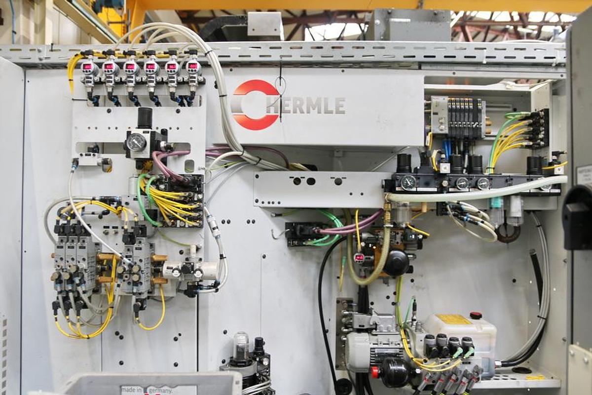 Used Hermle C 30 U CNC 5-Axis Universal Machining Center