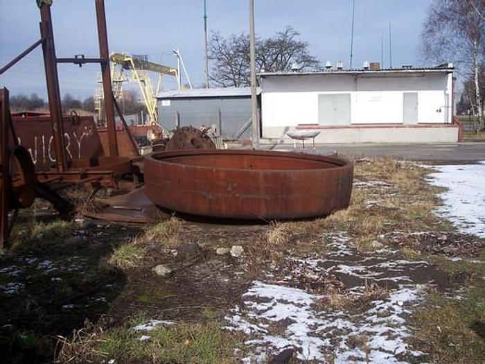 Used 4,000 Ton Hydraulic Dishing Head Press