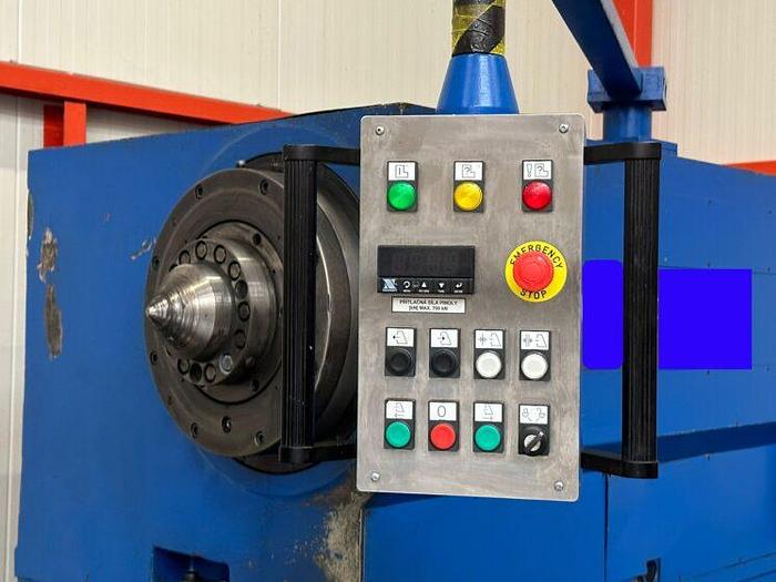 Used Skoda SNT 220 CNC Heavy Duty Horizontal Lathe