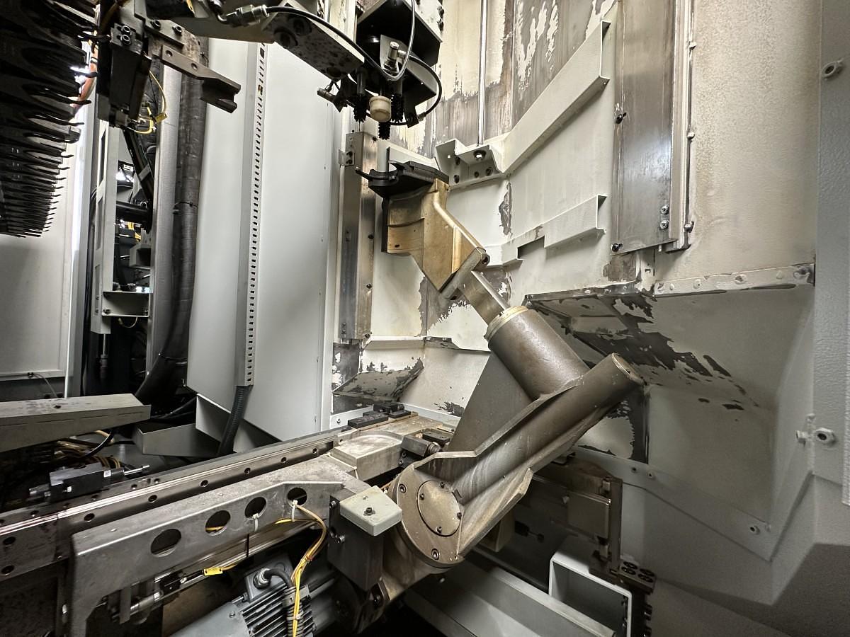 Used DMC 80 FD duoBLOCK 5-AXIS MACHINING CENTER - MILLING & TURNING