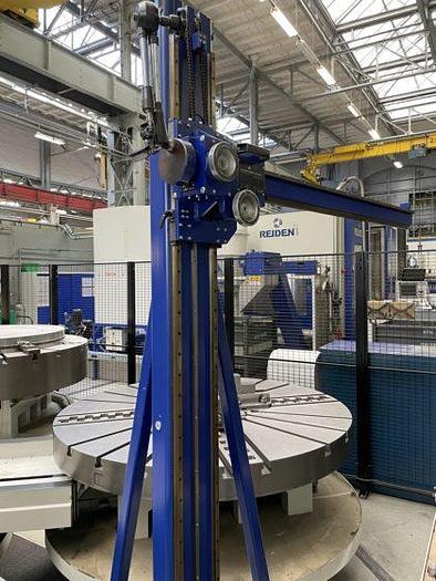 Used UNISIGN UNICOM 6000 CNC VERTICAL TURNING & MILLING CENTER with AUTOMATIC PALLERT CHANGER for 3 PALLETS