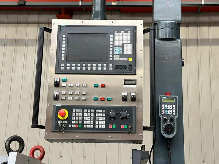 Used Skoda SNT 220 CNC Heavy Duty Horizontal Lathe