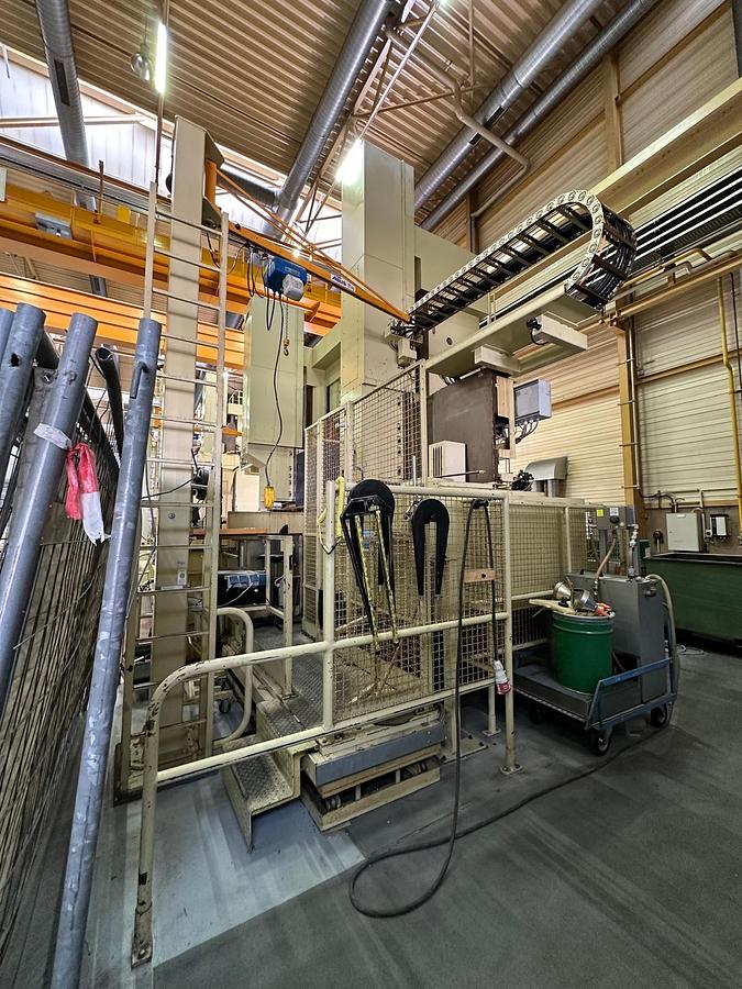 Used Dorries Scharmann Contumat 3 MC VC 4200/360 CNC Vertical Boring & Milling Machine with 2 Rams and Live Spindle