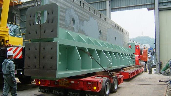 Used 10,000 Ton Hydraulic Structural / Pipe Forming Bending & Cladding Press