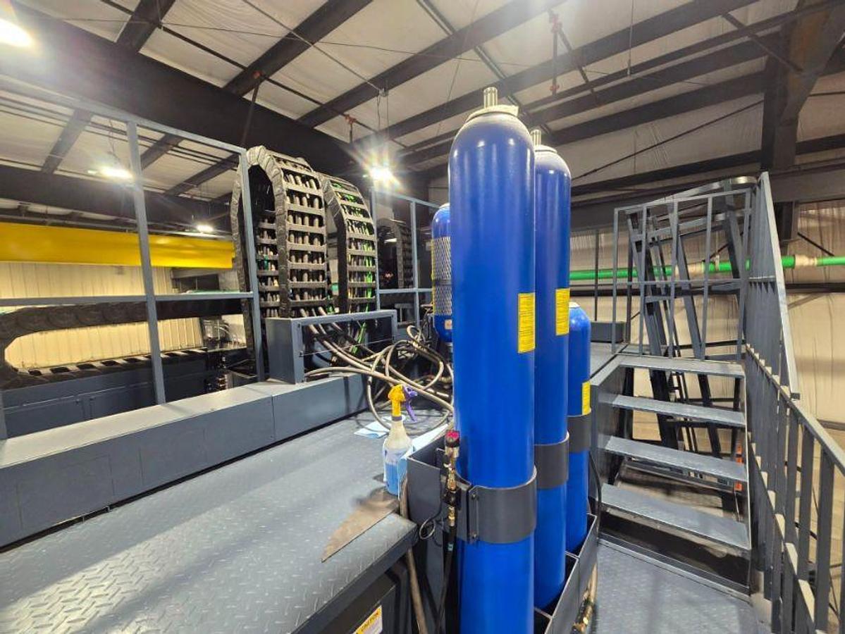 Used Johnford DMC 5100PH CNC 5-Axis Double Column Machining Center 