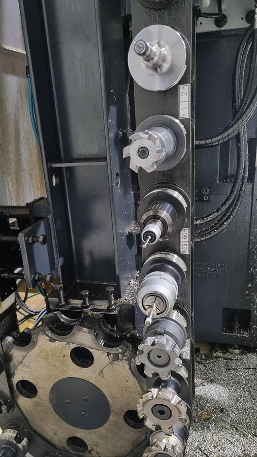 Used Doosan DBM 2540 CNC Planer Type Double Column Machining Center