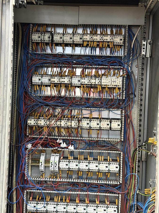 Used Poreba TCF 160 x 6000 CNC Three Slides Horizontal Lathe