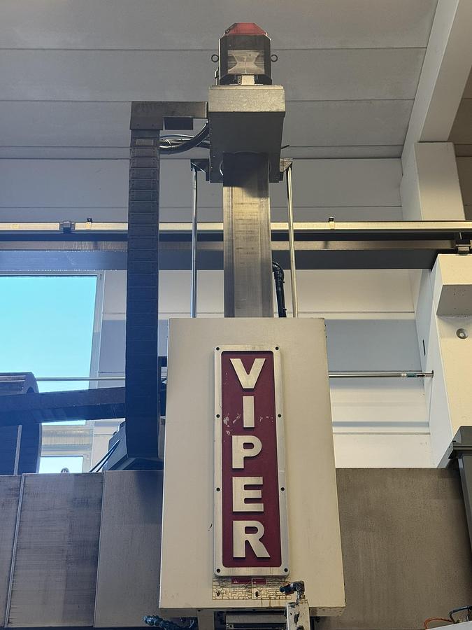 Used Viper 20/24 M CNC Vertical Milling & Boring Machine with Live Spindle & Table C-Axis