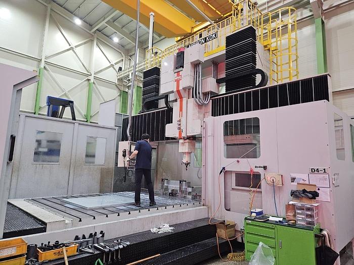 Used SNK HF-6M CNC Double Column Bridge Type Multi Center