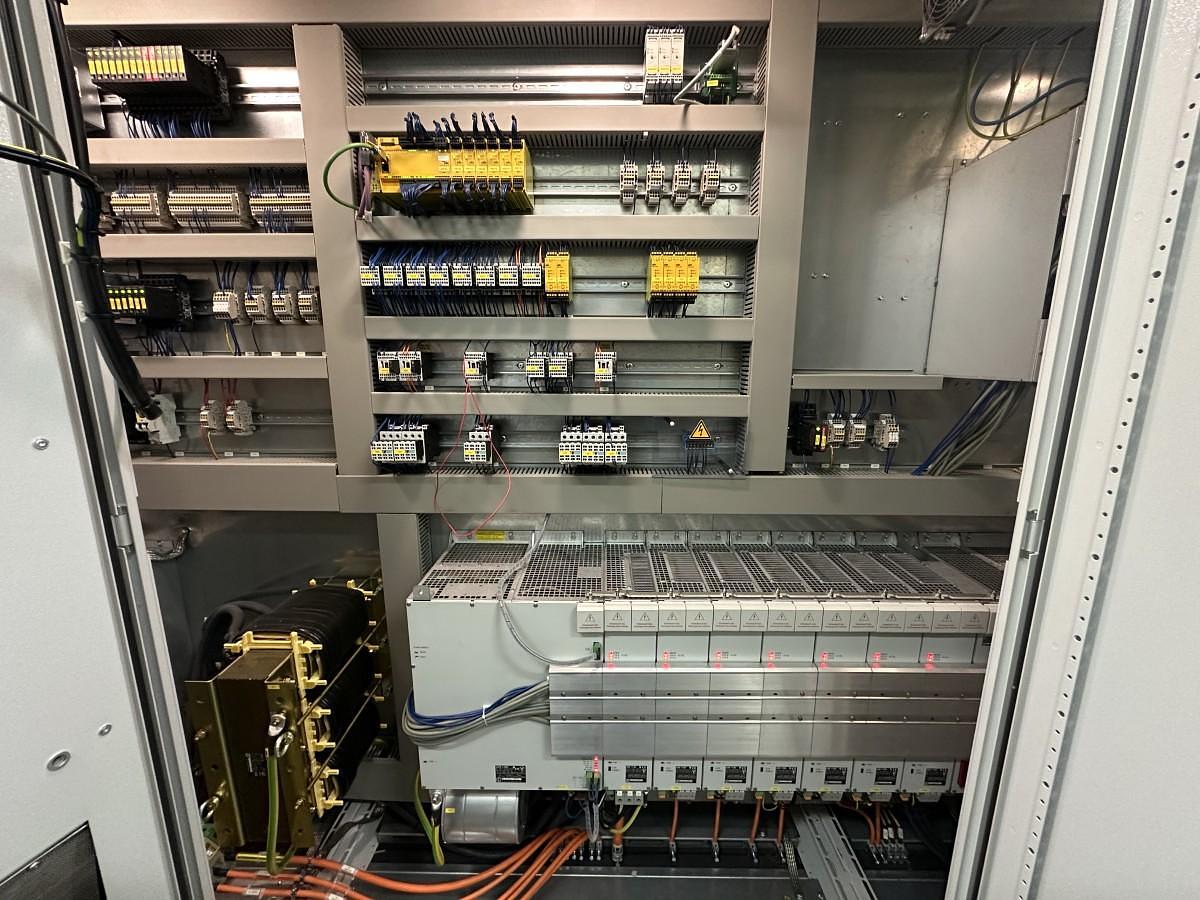 Used Zimmermann FZ 37-5 CNC 5-Axis Gantry Type Machining Center