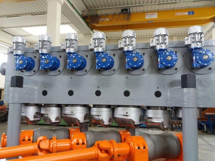 Used ZDAS XRK 9 – 80 Straightening Machine for Bars & Pipe