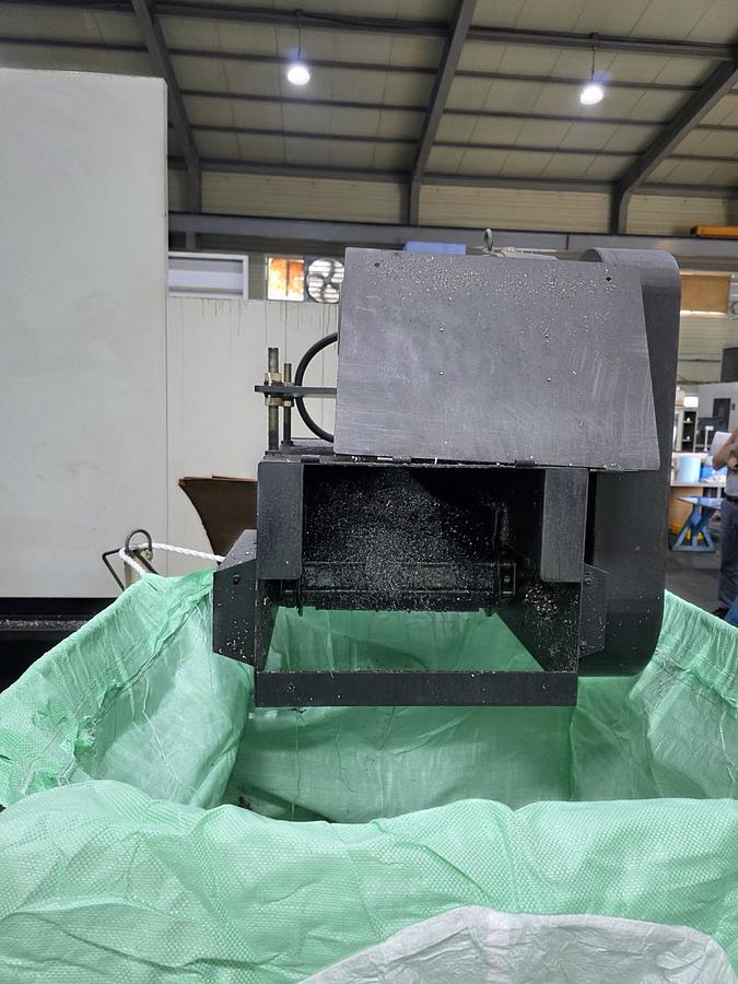 Used Doosan BM 2740M CNC Bridge Type Machining Center
