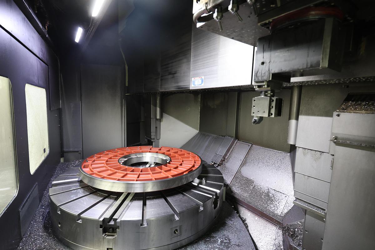 Used Pietro Carnaghi AC 20 TM-1800 Single Column CNC Vertical Boring & Milling Machine with Live Spindle Table C-Axis & 2 Pallet Changer