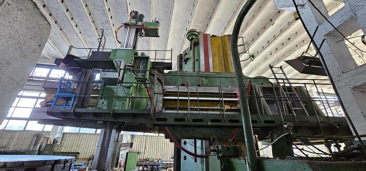 Used Blansko SKSJ 1A CNC Single Column Vertical Turning & Boring Machine with Live Spindle