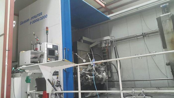 Used Gleason Pfauter P 2800 / 3200 CNC Gear Hobbing Machine