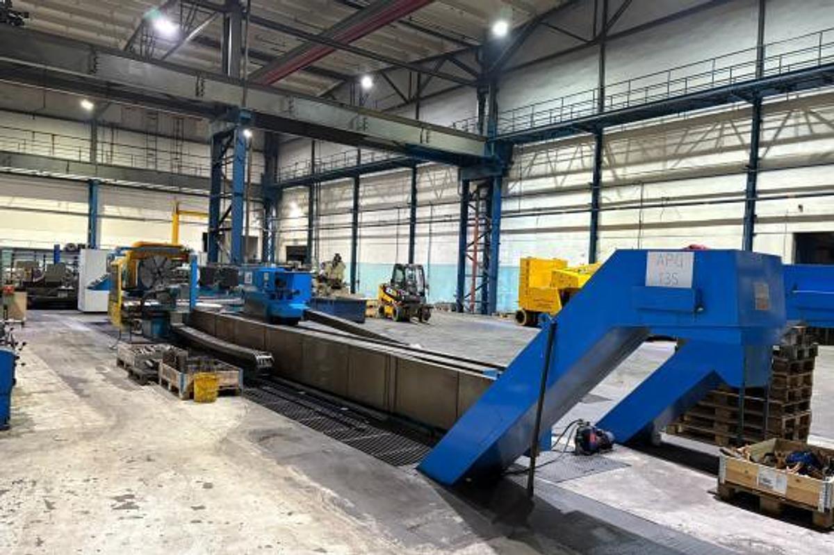 Used Giuseppe Giana GGH 1100/760 x 12000 CNC Horizontal Lathe