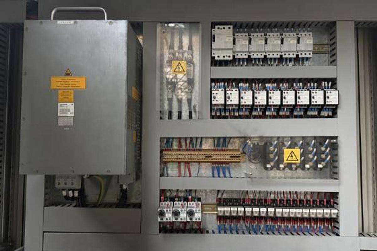 Used Tacchi HD3 / 130L CNC Horizontal Lathe with Live Spindle Milling Tower & C-Axis