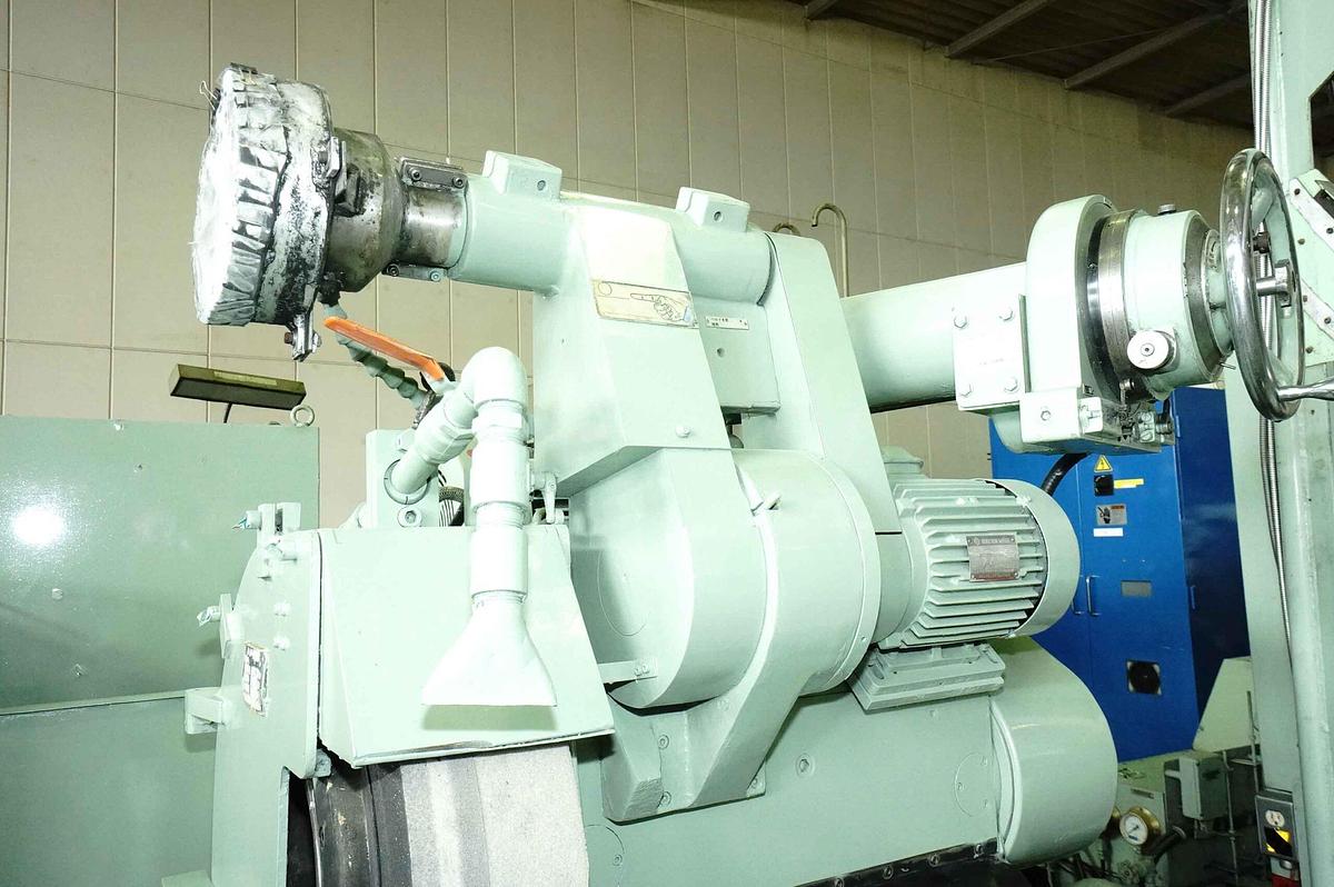 Used Landis Nippei 4RPL-24 x 120 Cylindrical Grinder