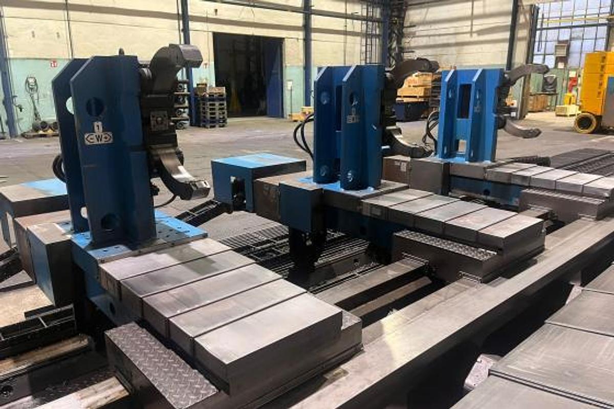 Used Giuseppe Giana GGH 1100/760 x 12000 CNC Horizontal Lathe